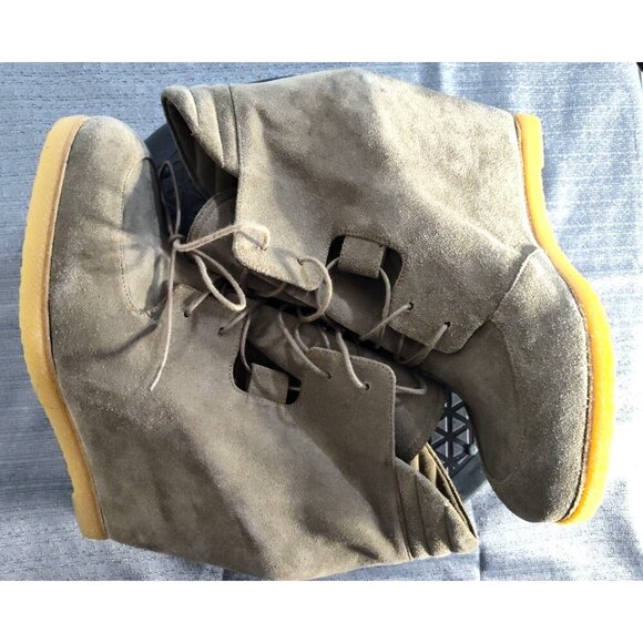 STUART WEITZMAN Women's Greater Combat Platform Hiker Boots Olive Green Suede No - Picture 8 of 16